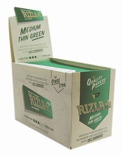 Rizla | Medium Thin Rolling Papers with Cut Corners Regular